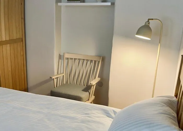 Kotermanni Residents - Old Town With Sauna Apartment Kuressaare